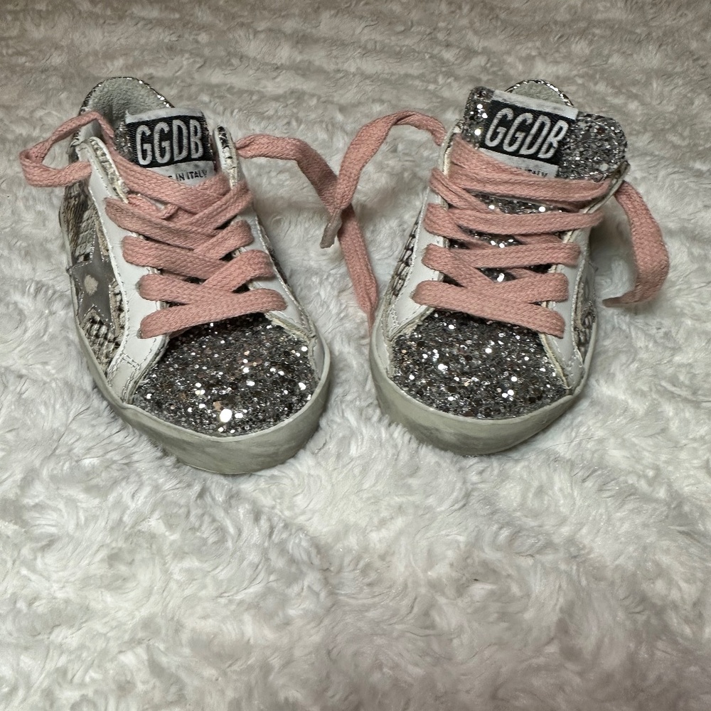 Golden Goose size 22-Star junior sneakers in snakeskin glittery